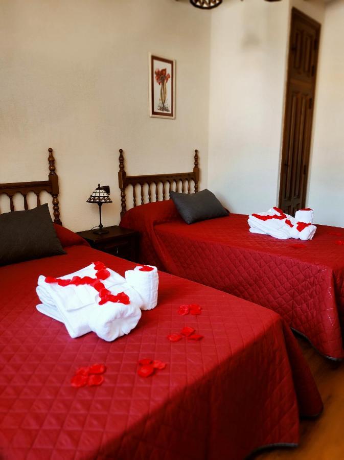 Casa Rural Puerta De Castilla Velayos エクステリア 写真